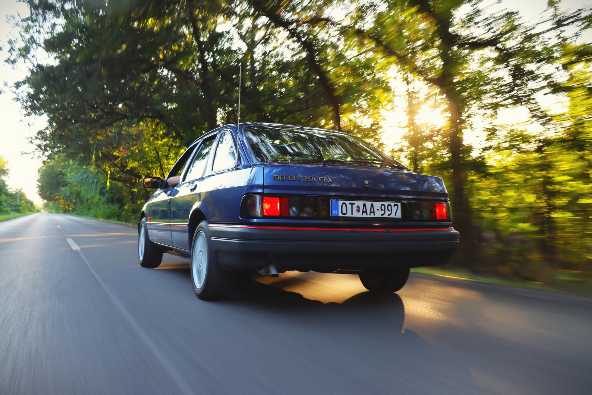 Utaztam az időben ezzel a Ford Sierrával 36