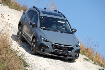 Óvodától a sivatagig bárhol bevethető családi autó - Subaru Crosstrek