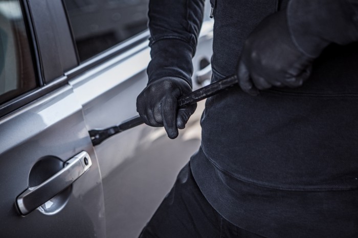 Ha már autót lopsz, ezt a hibát ne kövesd el