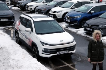 Ezentúl szinte csak Ladát és Moszkvicsot választhatnak az orosz állami tisztviselők