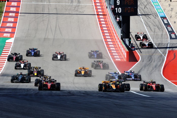 F1: Megszorongatták Verstappent a jubileumi sikerért 1