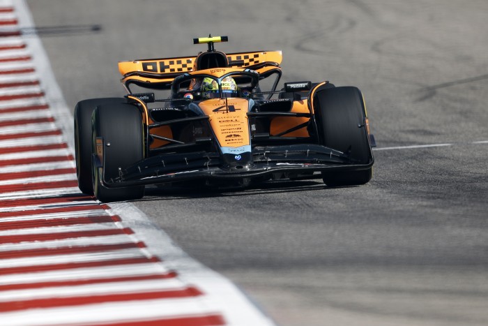 F1: Megszorongatták Verstappent a jubileumi sikerért 2