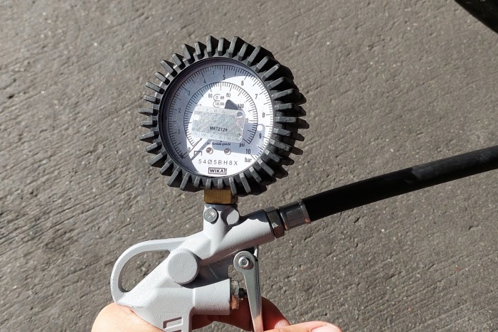 Csalnak, vagy pontosak a benzinkutak mérőműszerei? 13