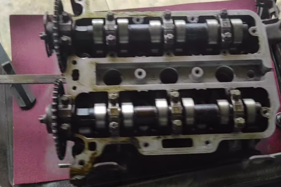 Un automovilista húngaro evitó costosas reparaciones con un pequeño truco