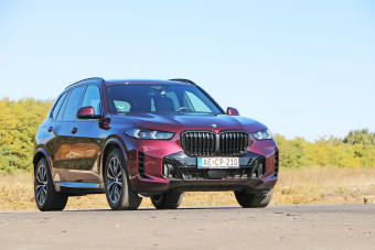 Egy csipetnyi villanytól csak jobb lett a dízel BMW X5