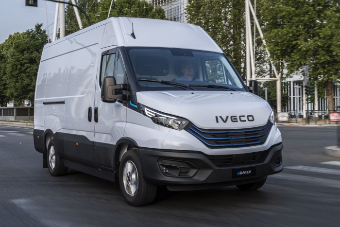 Ijesztően rosszak a BMW-sofőrök kilátásai 11