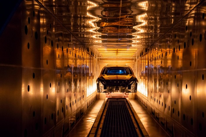 Bemehettünk egy szlovák autógyárba! 13