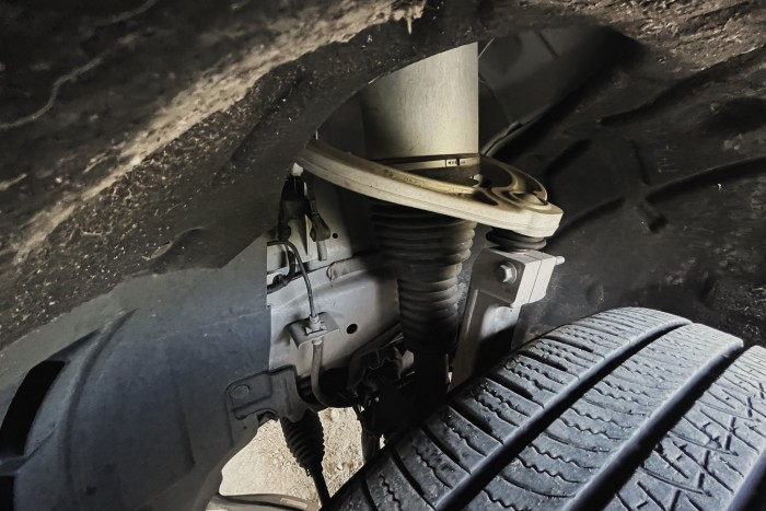 Nyolcan a világ végére? Ez a megfelelő autó! 13