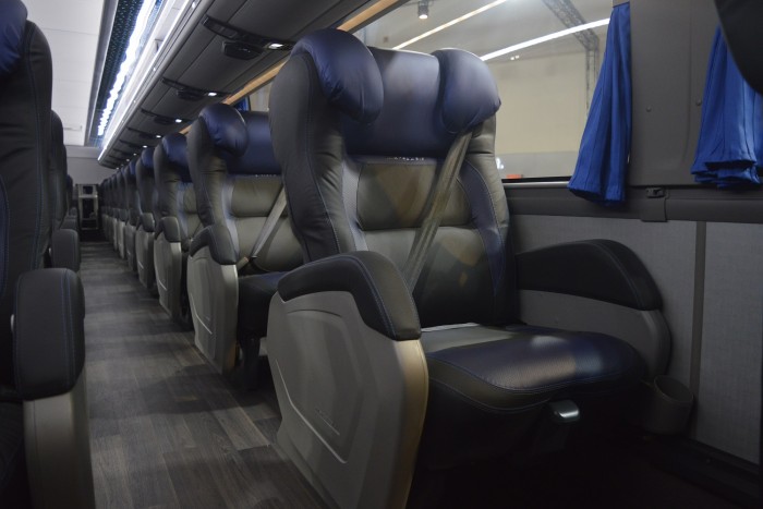 Alaposan megküldték luxussal ezt az autóbuszt 6