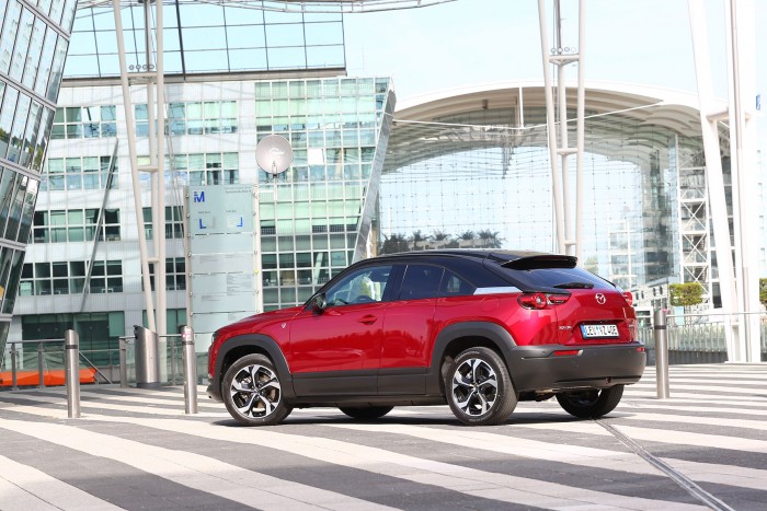 Ilyen autó nincs még egy Magyarországon 17