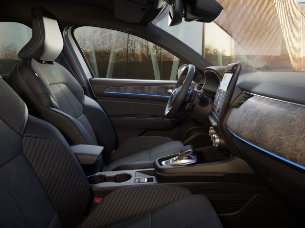 Rendbe szedték a francia terepkupé fazonját 6