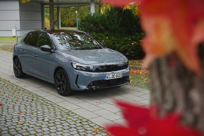 Használni való. Se több, se kevesebb az új Corsa-e 9