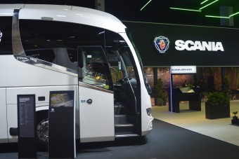 Meglepő dolgot rejt ez az új turistabusz