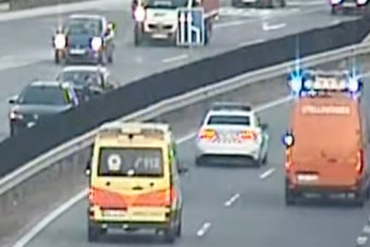 Szokatlan járművonulás volt az M0-son