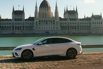 Kína megjött, és minden magyar autósnak tud ajánlani valamit