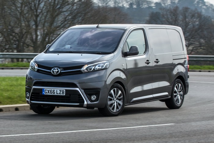 Ha ilyen autóval jársz, most rossz hírünk van 9