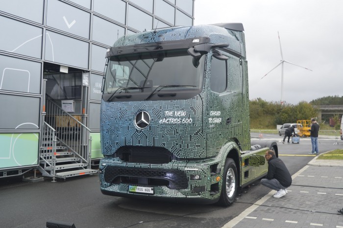 Ezt a Mercit sokáig fogjuk emlegetni 17 | Vezess Ezt a Mercit sokáig fogjuk emlegetni 17