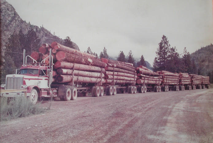 Ma is áll a faszállítás óriási rekordja, több mint 300 tonnával