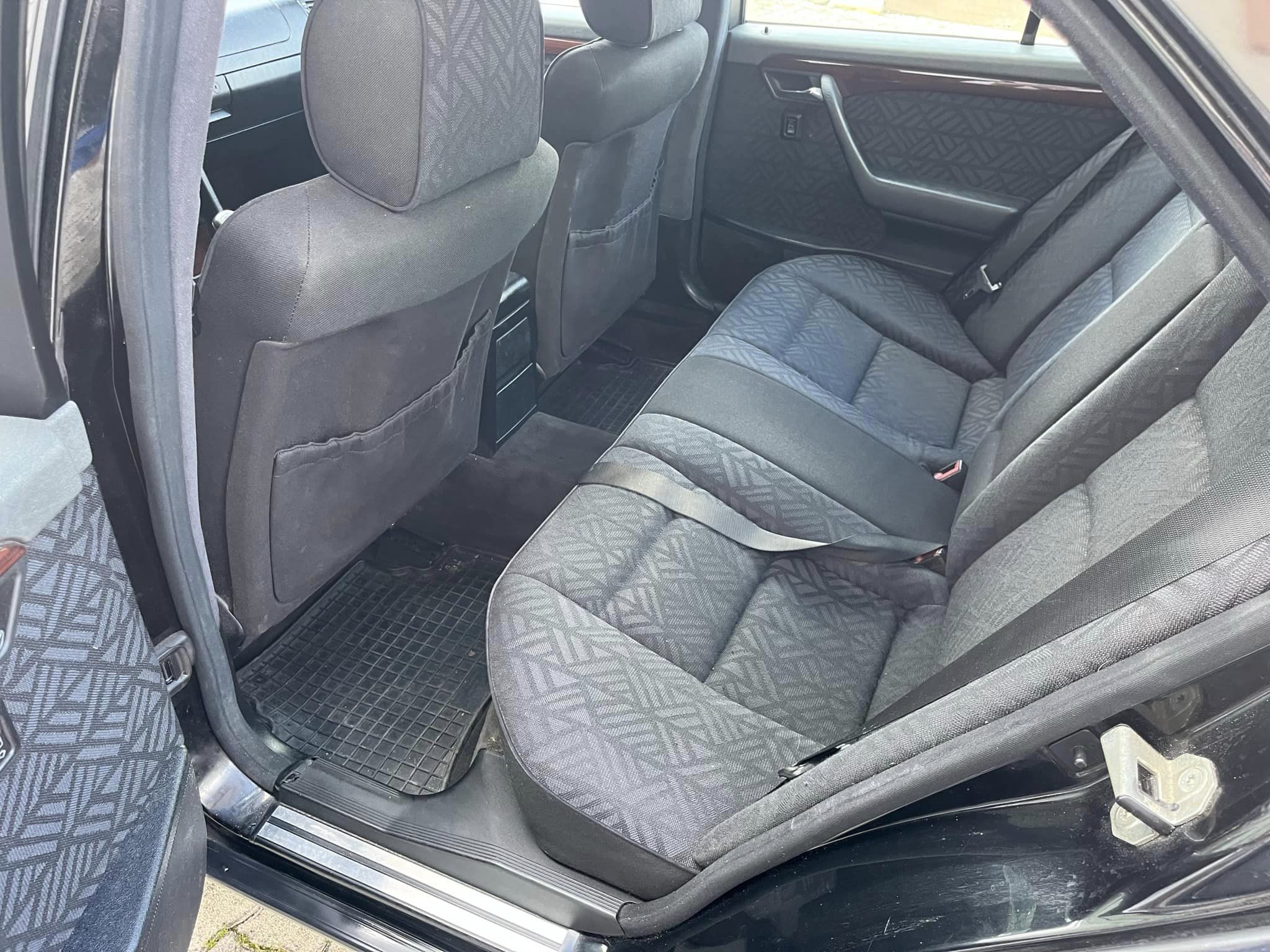 Előkerült Horn Gyula Mercedese 4