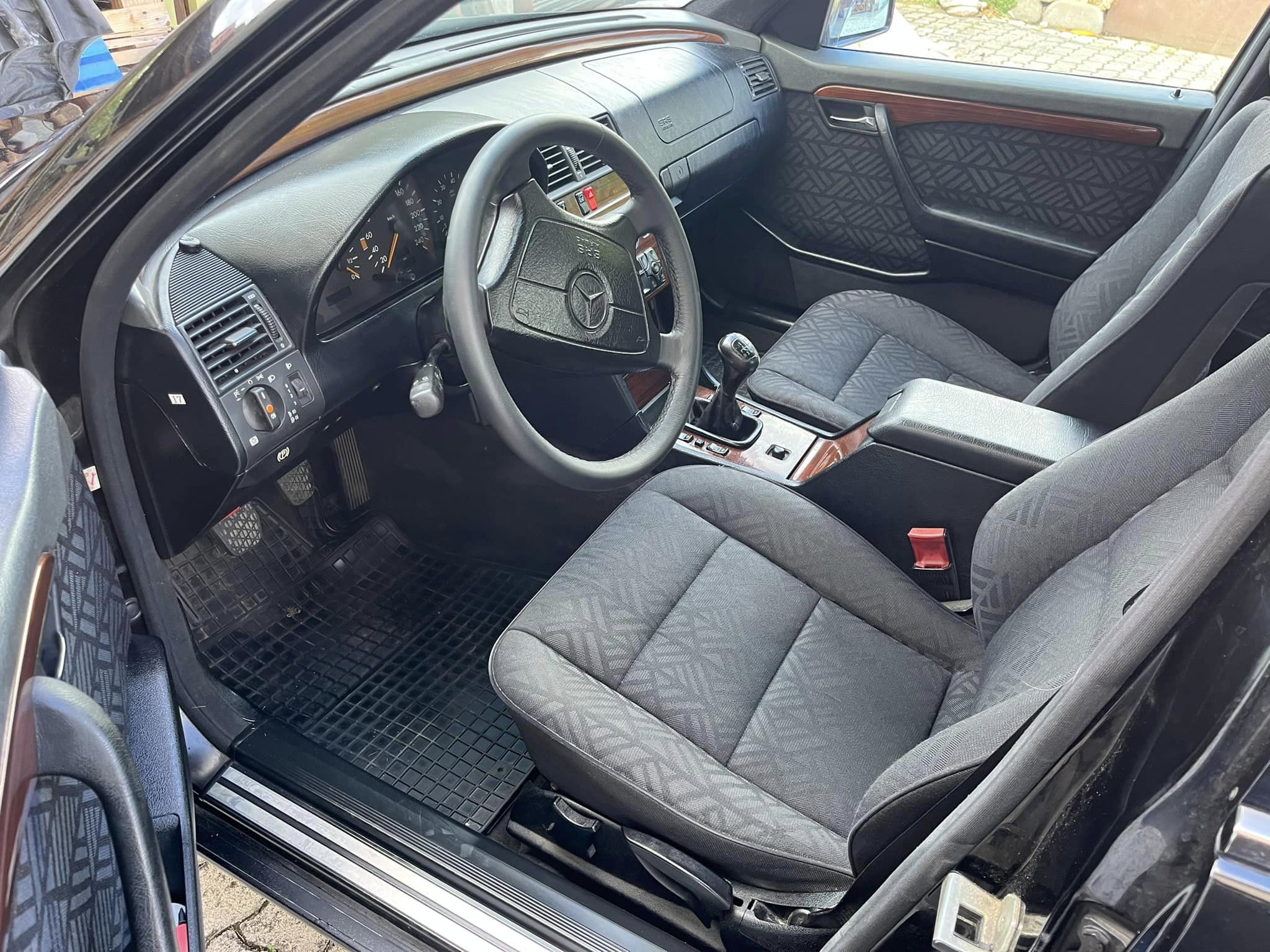 Előkerült Horn Gyula Mercedese 3