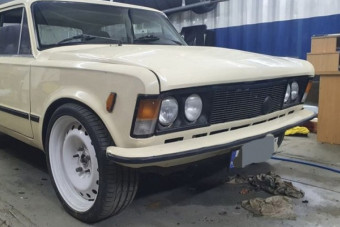 Igazi szörnyet építettek ebből a Polski Fiatból