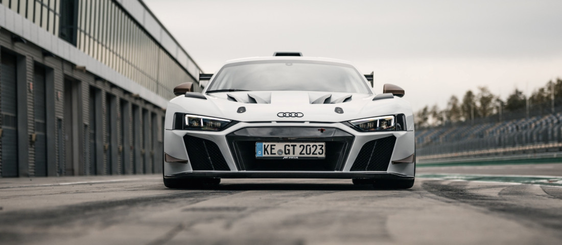 Közúti versenyautóvá vadították az Audi R8-at