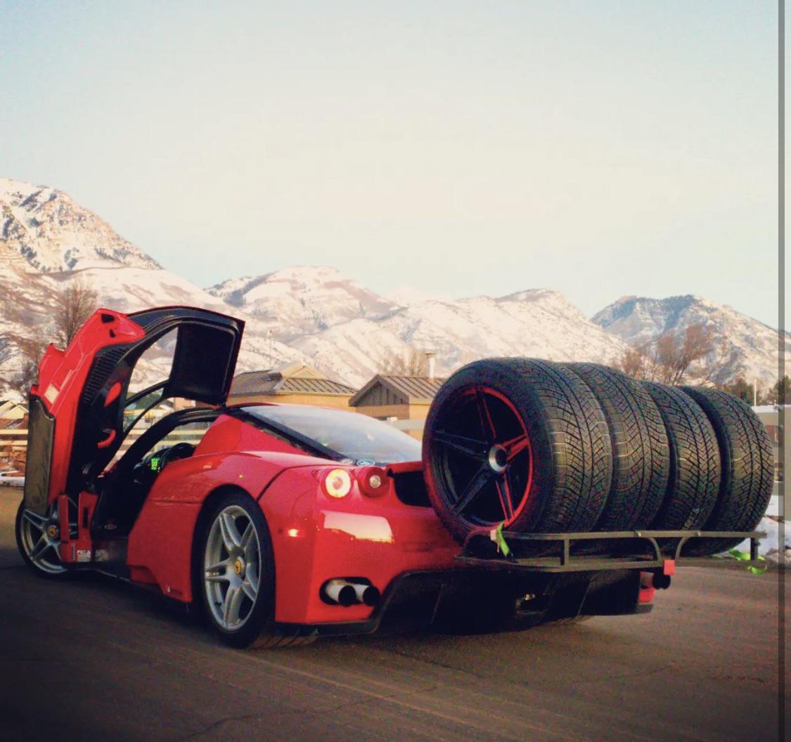 Ezt a milliárdot érő autót mi is így hajtanánk, és nem bánnánk meg 3