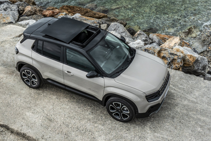 Már nem csak konnektorról tankolható ez a városi SUV 10 | Vezess Már nem csak konnektorról tankolható ez a városi SUV 10