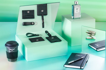 Mi kerül ezen a tollon 400 ezer forintba?