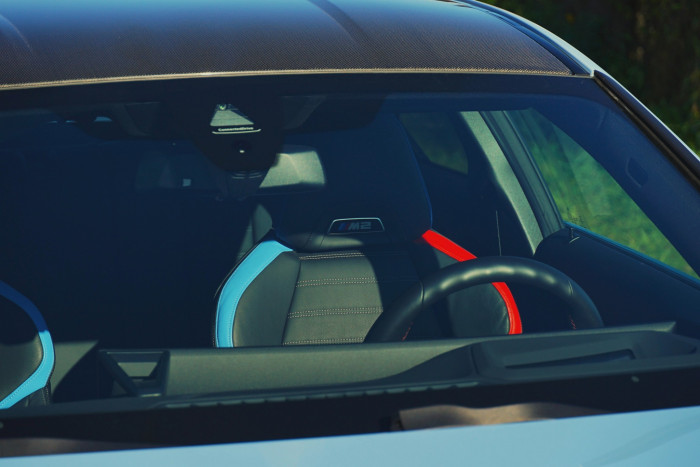 Keresztben, vagy hosszában? Mindegy az M2-nek 8