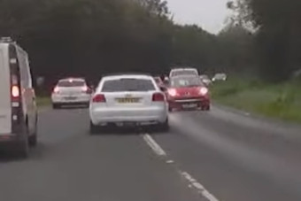 Eszement hajszába rángatta a rendőröket, videón az üldözés