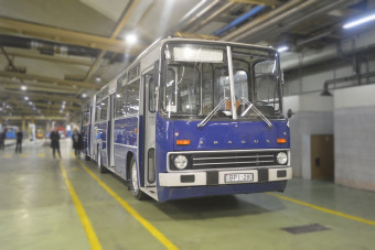 50 éves Ikarust újított fel a BKV