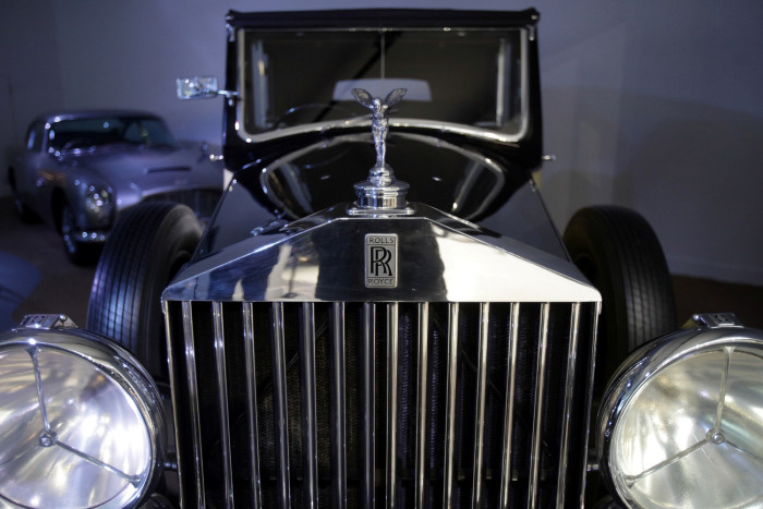 Több mint 130 milliót ér ez a rendszám 3