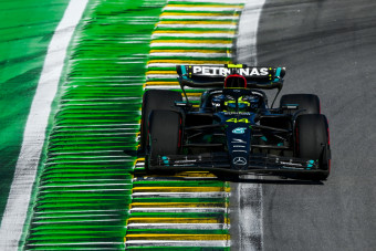 F1: Kiábrándította Hamiltont a Mercedes