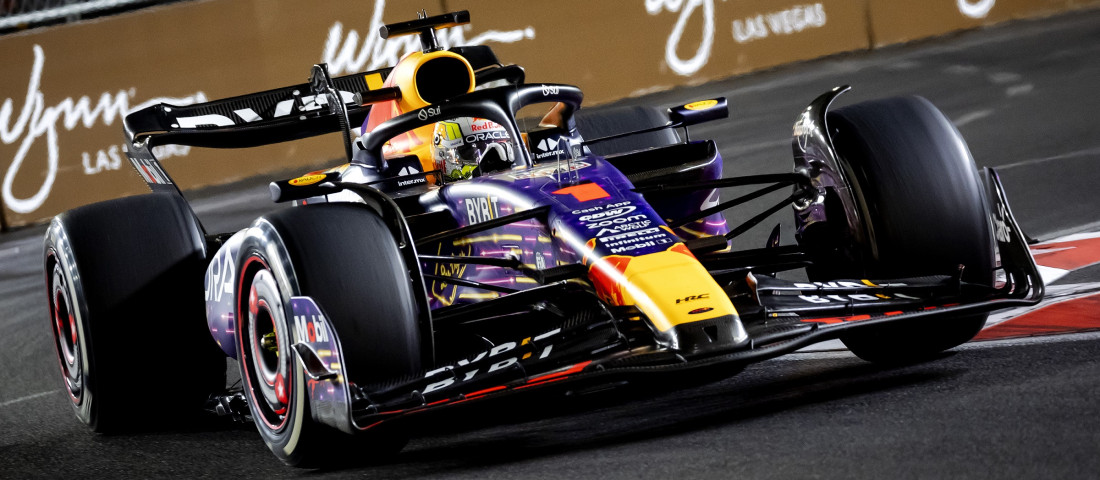 F1: Őrült vegasi futam, ütközött is a megbüntetett győztes