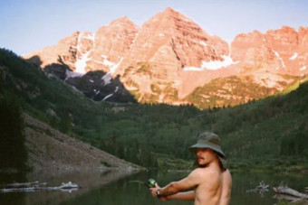 Pucérnaptárat adott ki magáról az F1-pilóta