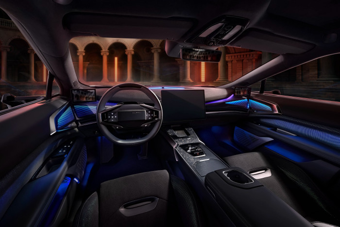 Alulról golyóálló ez a hipersportkocsi 7 | Vezess Alulról golyóálló ez a hipersportkocsi 7