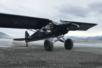 Felszáll egy repülő az országútról, és ez teljesen természetes a világ ezen részén