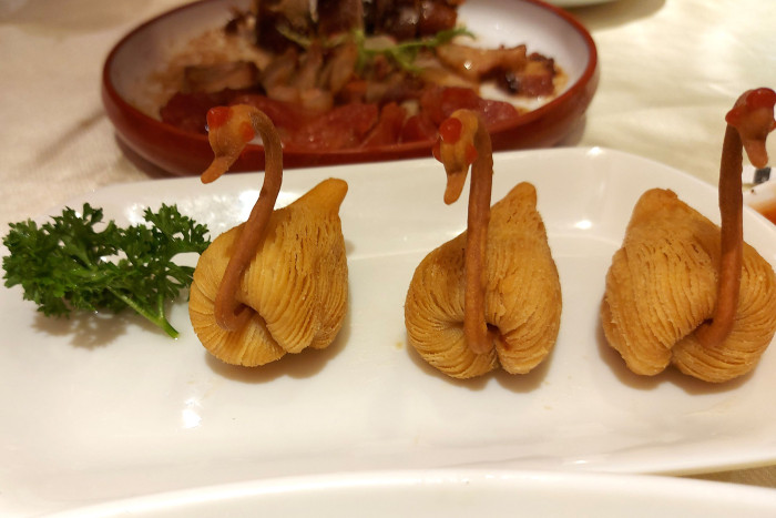 Van benzin 444 forintért literenként 13