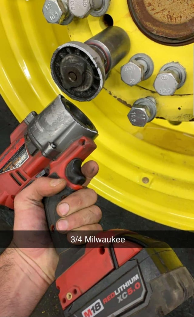 13 friss humoros horrorfotó a műhelyek kénköves poklából 11