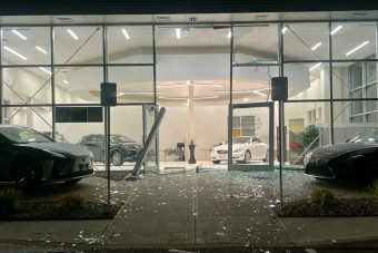 105 évre is ítélhetik a 17 éves autótolvajt