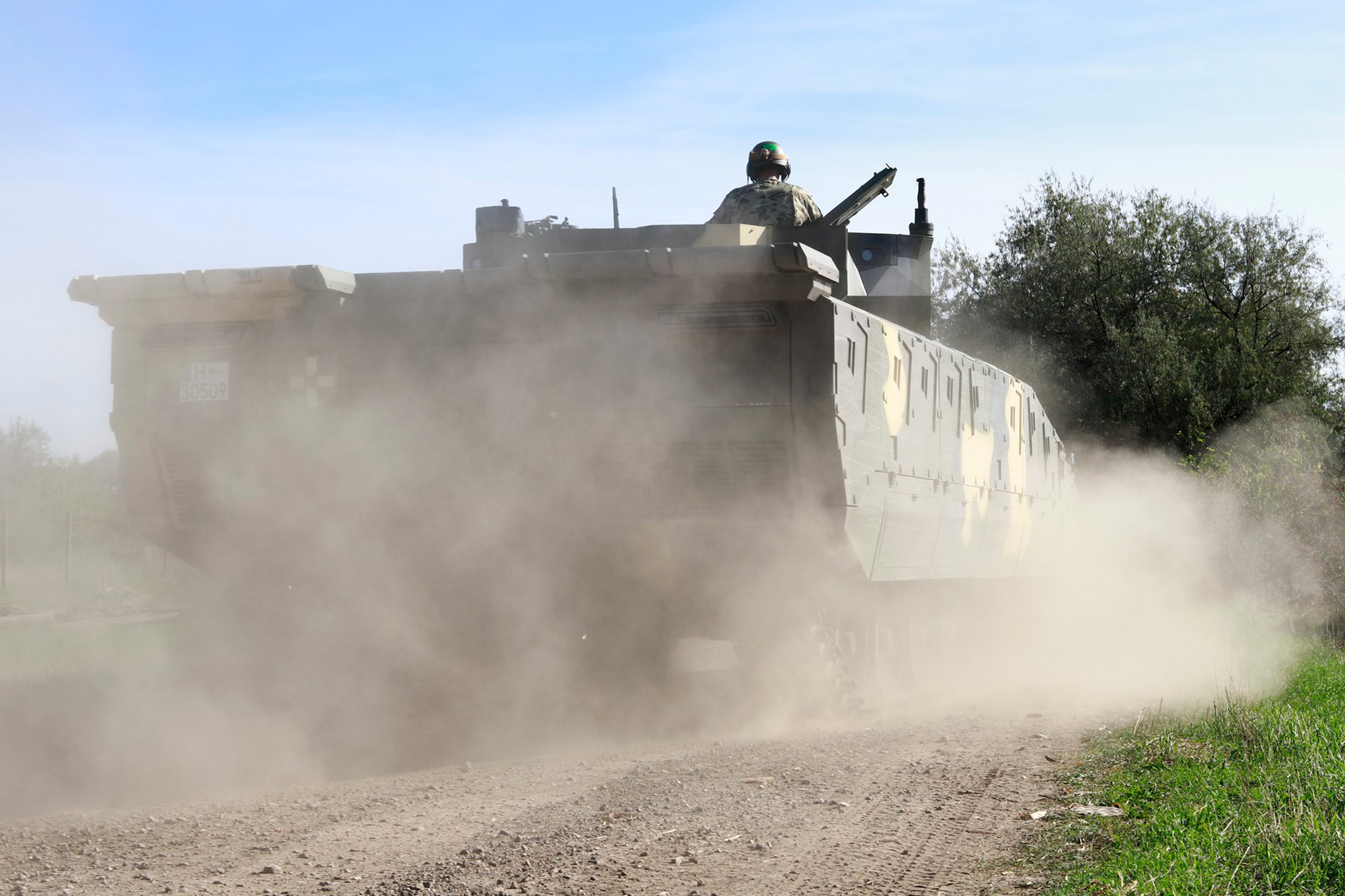 Mozgó erőd magyar rendszámmal: Lynx KF41 4