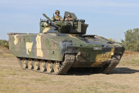 Mozgó erőd magyar rendszámmal: Lynx KF41 32