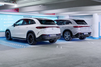 Újabb Mercik tudnak egyedül parkolóhelyet keresni