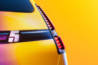 Így tér vissza a nyolcvanas évek legendája