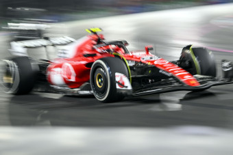Százmilliókat követel a Ferrari a Forma-1-től