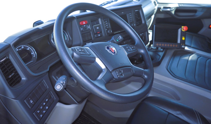 Extra nehéz rakományokkal is elboldogul ez a Scania 2