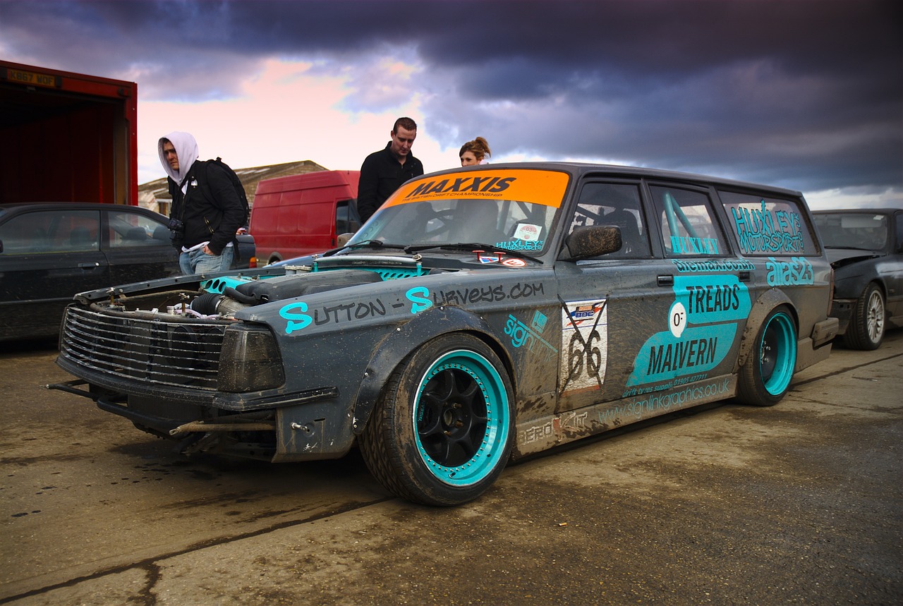 10 autós beszólás, amin már nagyapánk is csak röhögött 1 | Vezess 10 autós beszólás, amin már nagyapánk is csak röhögött 1