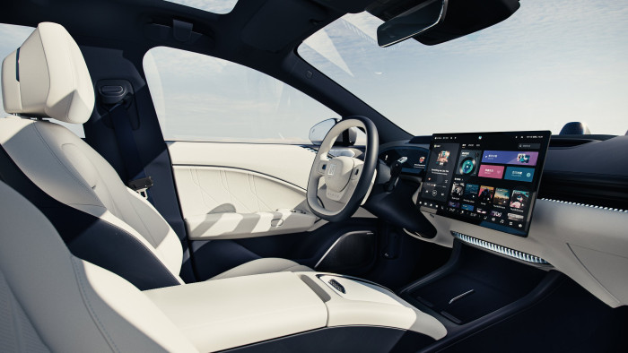 Új kihívót kapott a Tesla, viszik, mint a cukrot 6 | Vezess Új kihívót kapott a Tesla, viszik, mint a cukrot 6