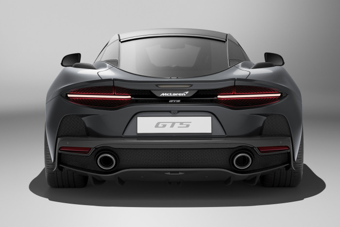 Új sportautót villantott a McLaren 8